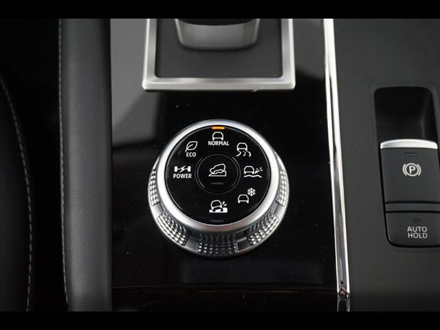 2025 Mitsubishi Outlander PHEV SE S-AWC