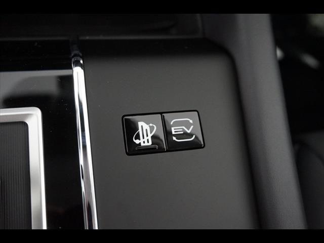 2025 Mitsubishi Outlander PHEV SE S-AWC