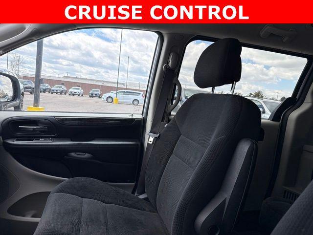 2020 Dodge Grand Caravan SE