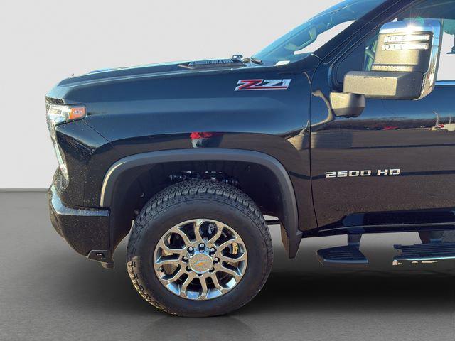 2026 Chevrolet Silverado 2500HD Crew Cab, Standard Bed, LTZ, 4WD