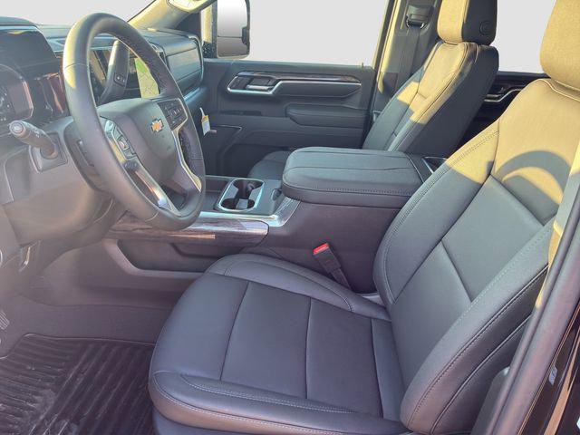 2026 Chevrolet Silverado 2500HD Crew Cab, Standard Bed, LTZ, 4WD