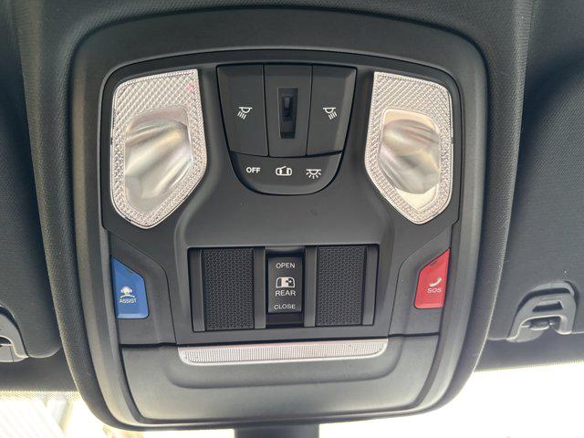 2022 Ram 1500 Big Horn Quad Cab 4x4 6'4" Box