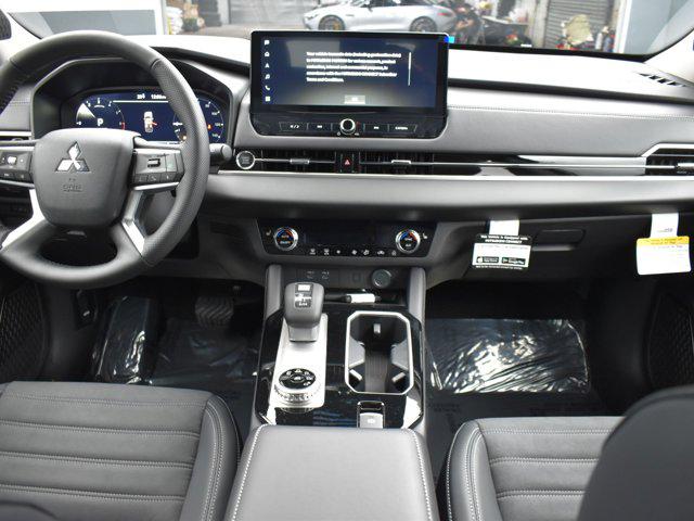 2026 Mitsubishi Outlander LE 2.5 2WD