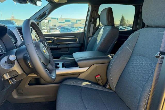 2026 Ram 2500 Big Horn Crew Cab 4x4 64 Box