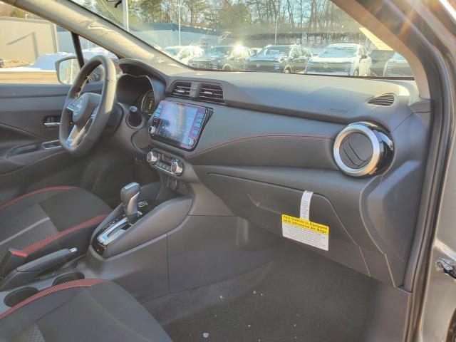 2025 Nissan Versa 1.6 SR
