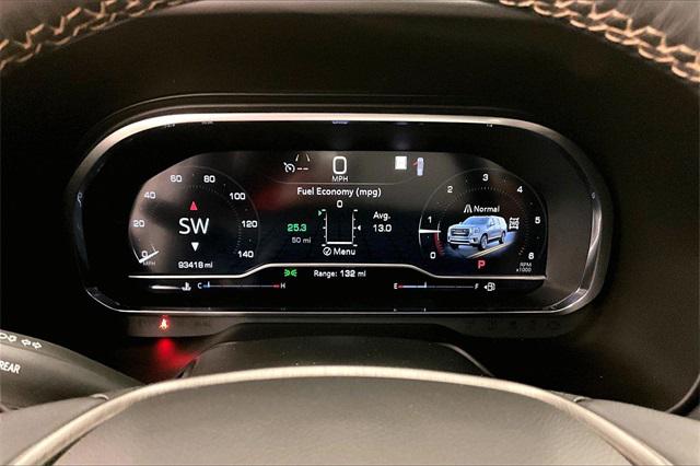 2022 GMC Yukon 4WD AT4