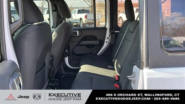2022 Jeep Wrangler Unlimited Sahara 4x4