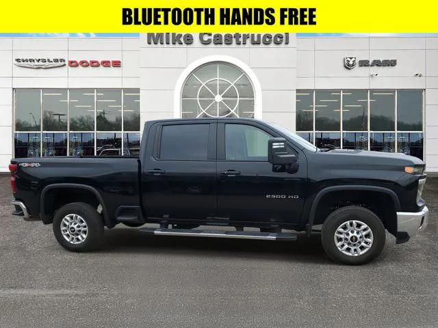 2024 Chevrolet Silverado 2500HD 4WD Crew Cab Standard Bed LT
