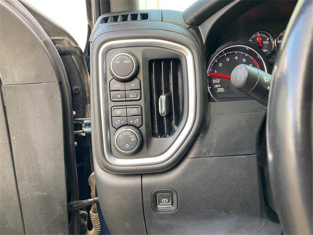 2020 Chevrolet Silverado 1500 4WD Crew Cab Short Bed RST