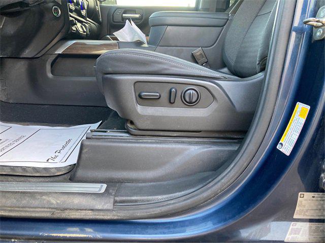 2020 Chevrolet Silverado 1500 4WD Crew Cab Short Bed RST