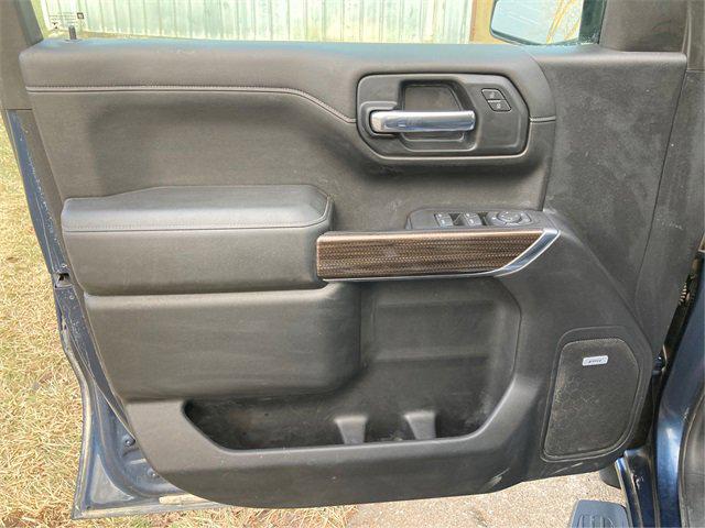 2020 Chevrolet Silverado 1500 4WD Crew Cab Short Bed RST