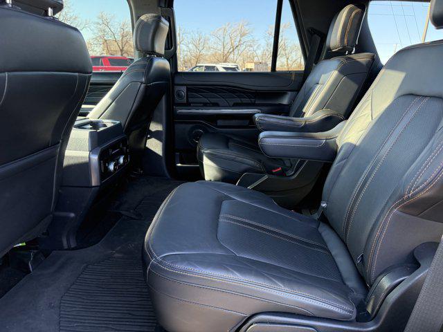 2022 Ford Expedition Platinum
