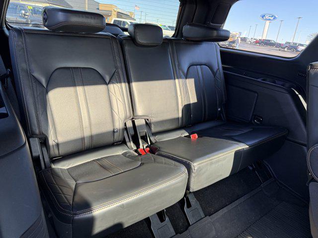 2022 Ford Expedition Platinum