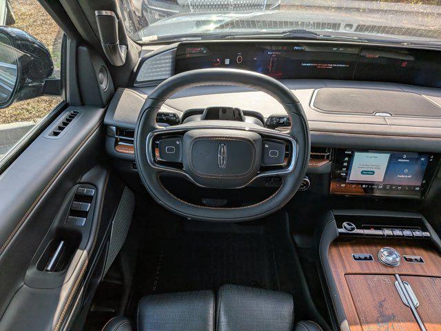 2025 Lincoln Navigator Black Label L