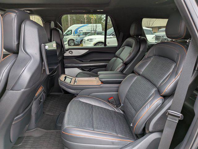 2025 Lincoln Navigator Black Label
