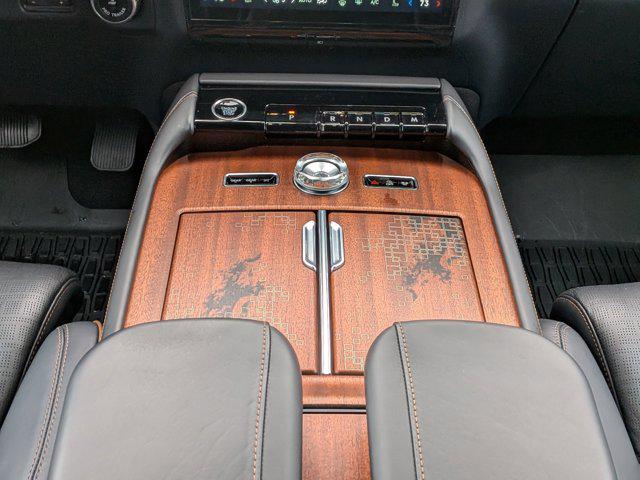 2025 Lincoln Navigator Black Label