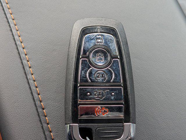 2025 Lincoln Navigator Black Label