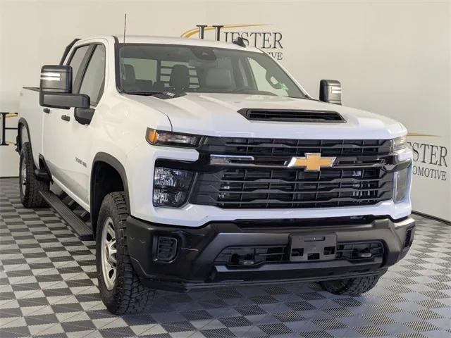2024 Chevrolet Silverado 3500HD 4WD Crew Cab Long Bed Work Truck