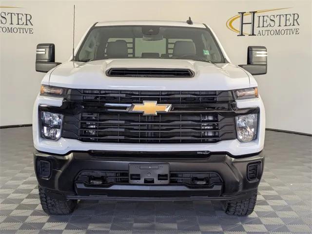 2024 Chevrolet Silverado 3500HD 4WD Crew Cab Long Bed Work Truck