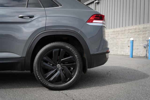 2022 Volkswagen Atlas Cross Sport 2.0T SE w/Technology