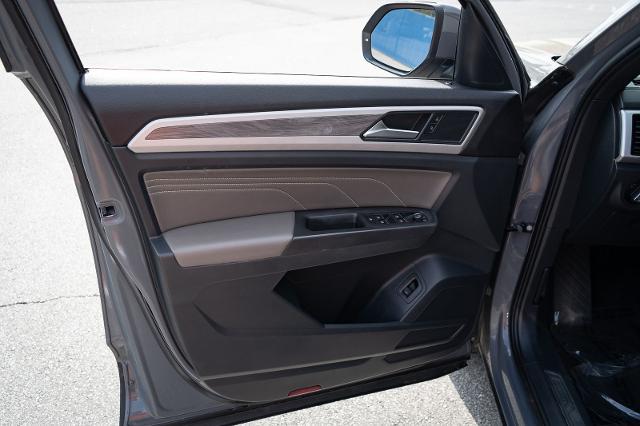 2022 Volkswagen Atlas Cross Sport 2.0T SE w/Technology