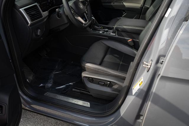 2022 Volkswagen Atlas Cross Sport 2.0T SE w/Technology