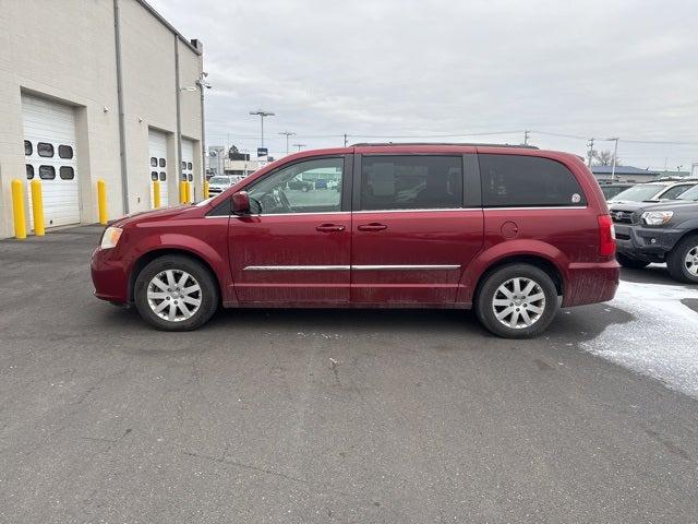 2014 Chrysler Town and Country Touring