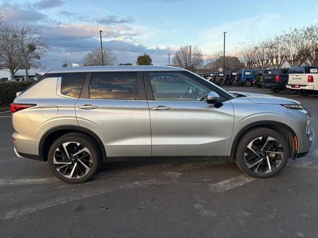 2024 Mitsubishi Outlander SE Black Edition S-AWC