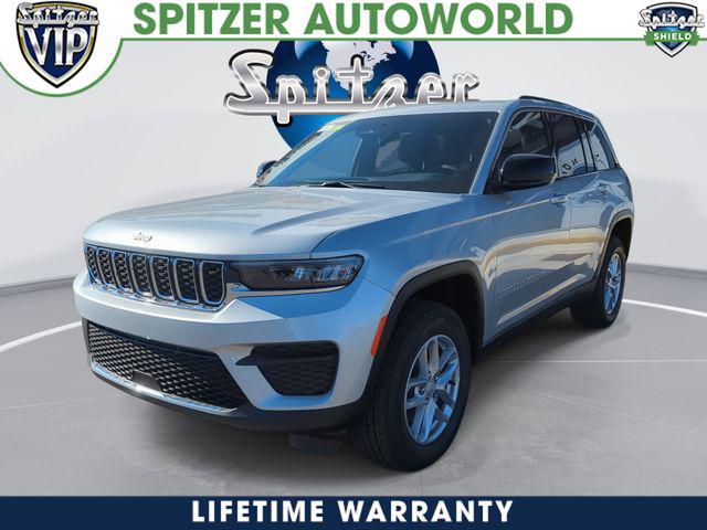2025 Jeep Grand Cherokee GRAND CHEROKEE LAREDO X 4X4