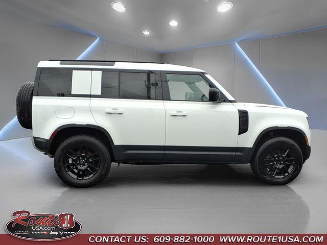 2025 Land Rover Defender 110 P300