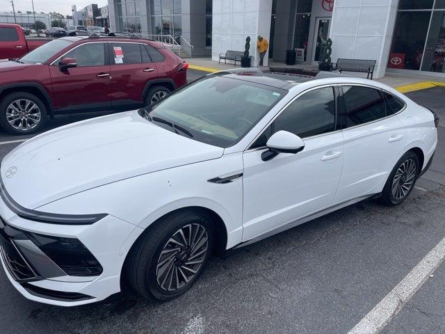 2024 Hyundai Sonata Hybrid Limited