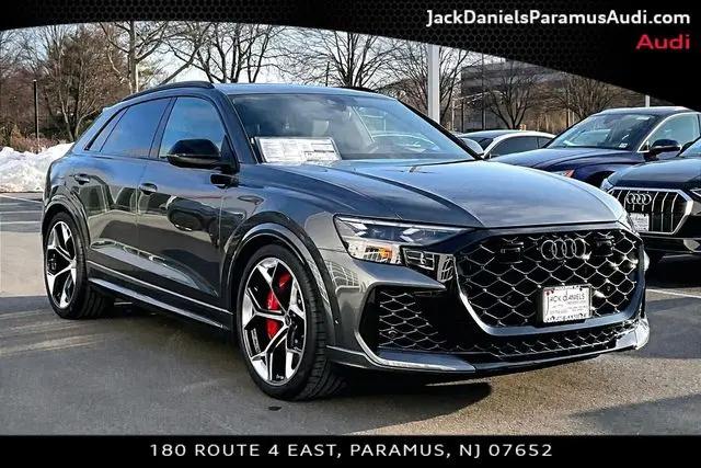 2026 Audi RS Q8 performance quattro tiptronic
