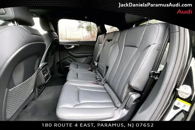 2026 Audi Q7 Premium Plus TFSI quattro tiptronic