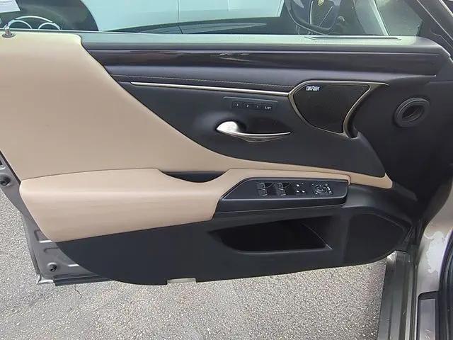 2021 Lexus ES 350 Luxury