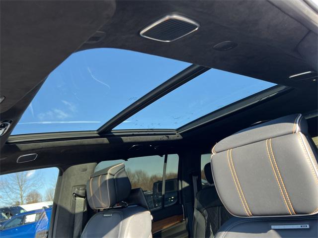 2022 Jeep Grand Wagoneer Series III 4x4