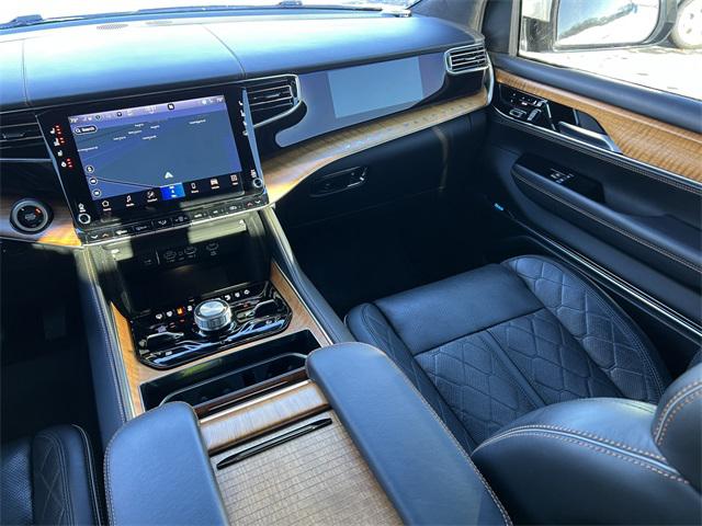 2022 Jeep Grand Wagoneer Series III 4x4