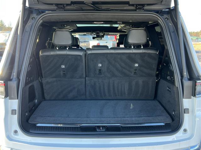 2022 Jeep Grand Wagoneer Series III 4x4