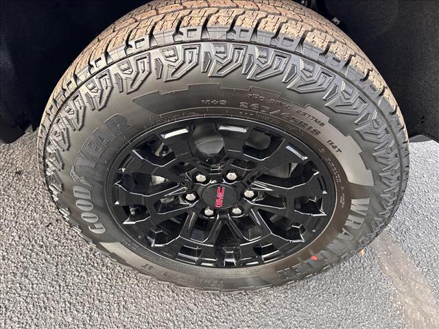 2026 GMC Canyon Elevation, 4WD