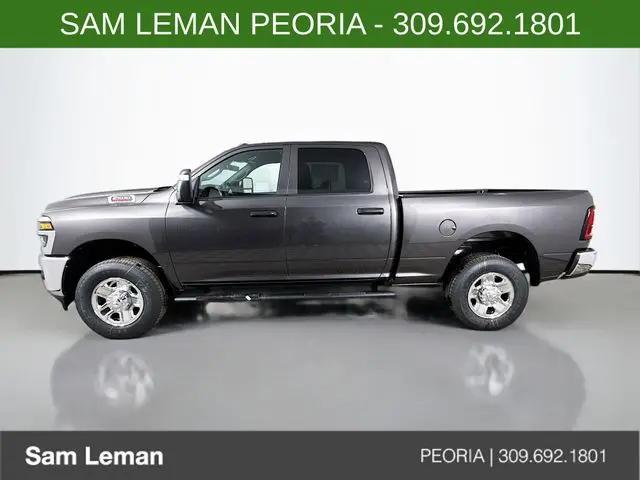 2026 Ram 2500 Tradesman Crew Cab 4x4 64 Box