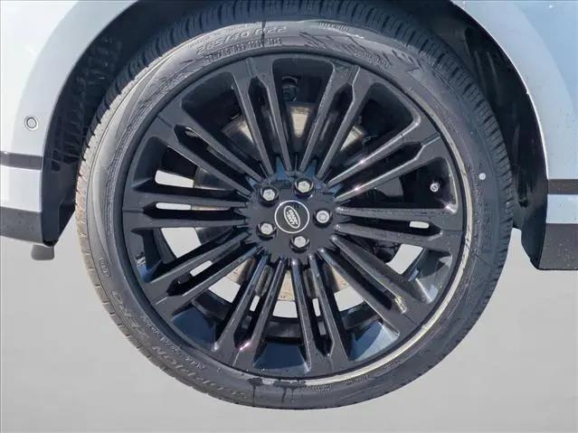 2026 Land Rover Range Rover Velar P400 Dynamic SE