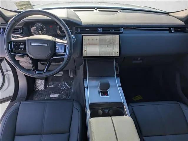2026 Land Rover Range Rover Velar P400 Dynamic SE