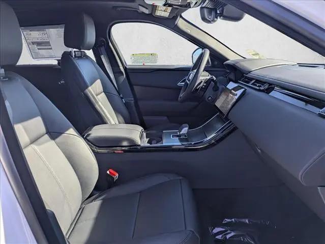 2026 Land Rover Range Rover Velar P400 Dynamic SE
