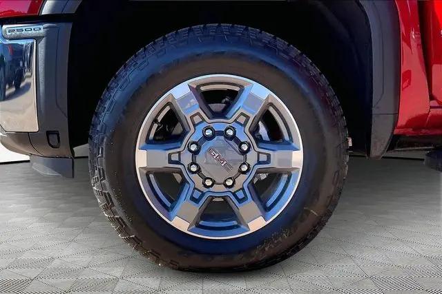 2026 GMC Sierra 2500HD Crew Cab, Standard Bed, SLT, 4WD