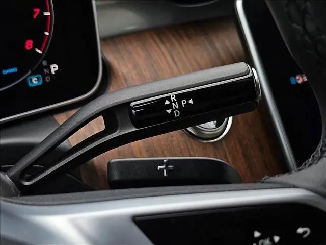 2025 Mercedes-Benz C-CLASS C 300 C 300