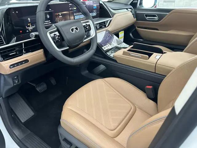 2026 INFINITI QX80 LUXE AWD