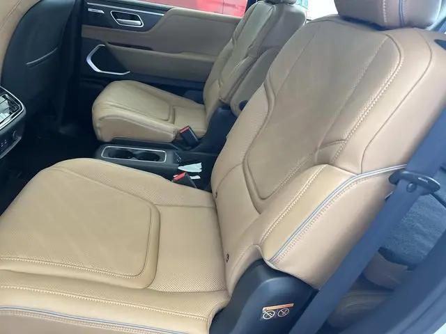 2026 INFINITI QX80 LUXE AWD