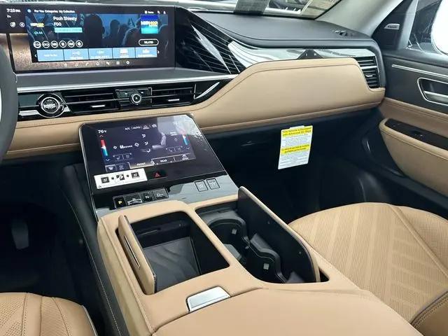 2026 INFINITI QX80 LUXE AWD