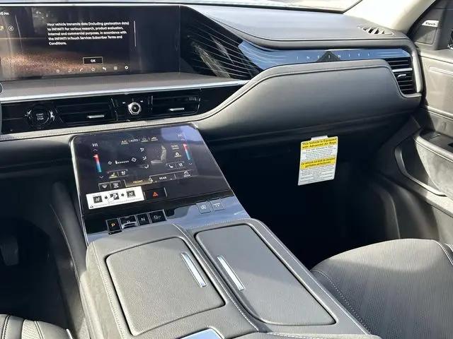 2026 INFINITI QX80 LUXE AWD