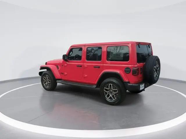 2026 Jeep Wrangler 4-Door Sahara 4x4