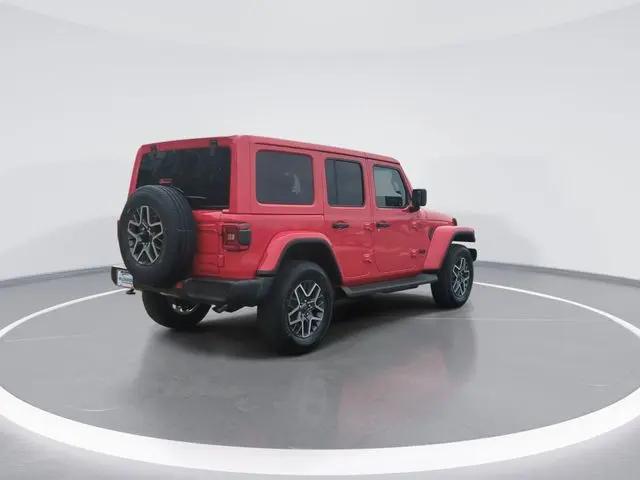 2026 Jeep Wrangler 4-Door Sahara 4x4